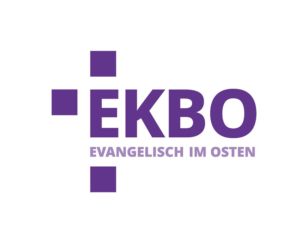 Logo der Evangelischen Kirche Berlin-Brandenburg-schlesische Oberlausitz in Lila mit Kreuzsymbol